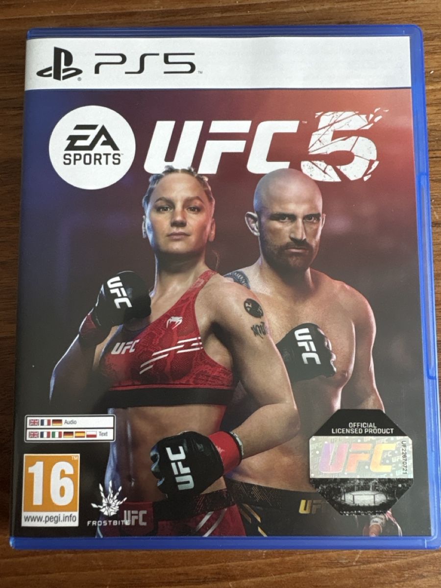 Spiele: UFC 5 - PS5 – Gebraucht aus Bern von marinXII