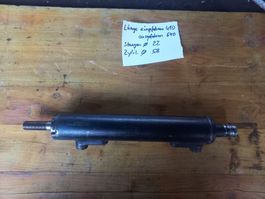 Hydraulikzylinder neu oder neuwertig vermutlich von Dulevo 2