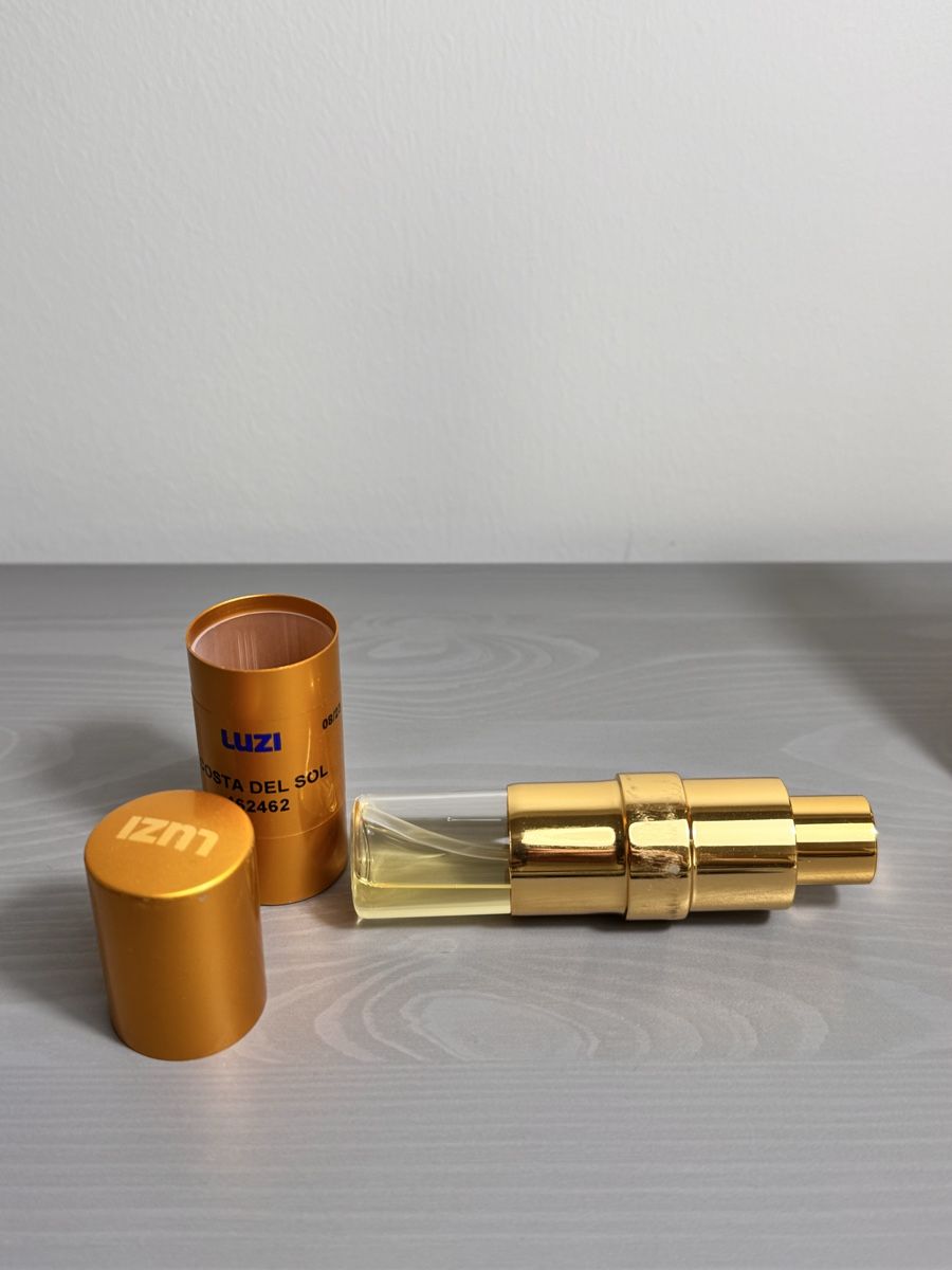 Parfum & Eau de Toilette: Parfums – Gebraucht aus Winterthur von thi_6f8k 3
