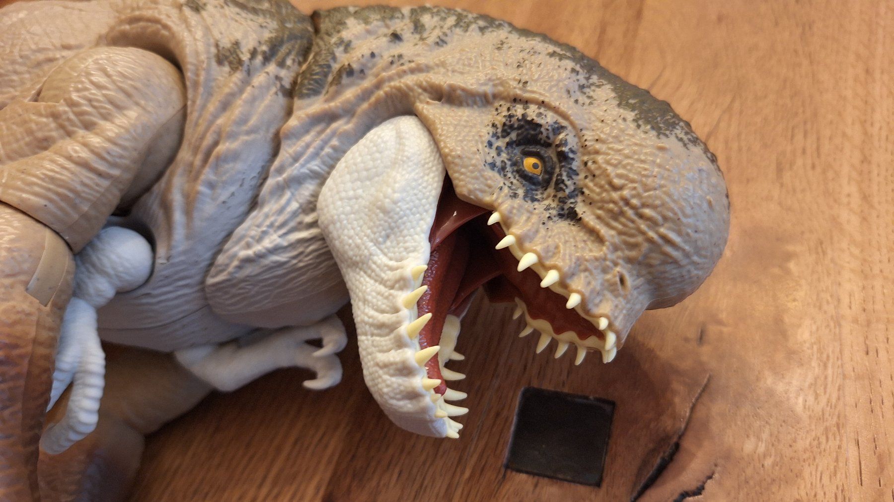 Spielzeuge: Jurassic World - Distortus Rex – Gebraucht aus Uzwil von Daro03 2