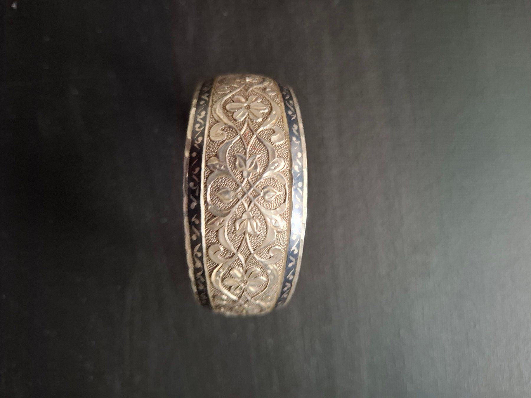 Bracciali & Braccialetti: Schöner Silber Armreif mit Blumenmuster 875 – Usato da Solothurn venduto da sweyla21