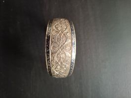 Schöner Silber Armreif mit Blumenmuster 875