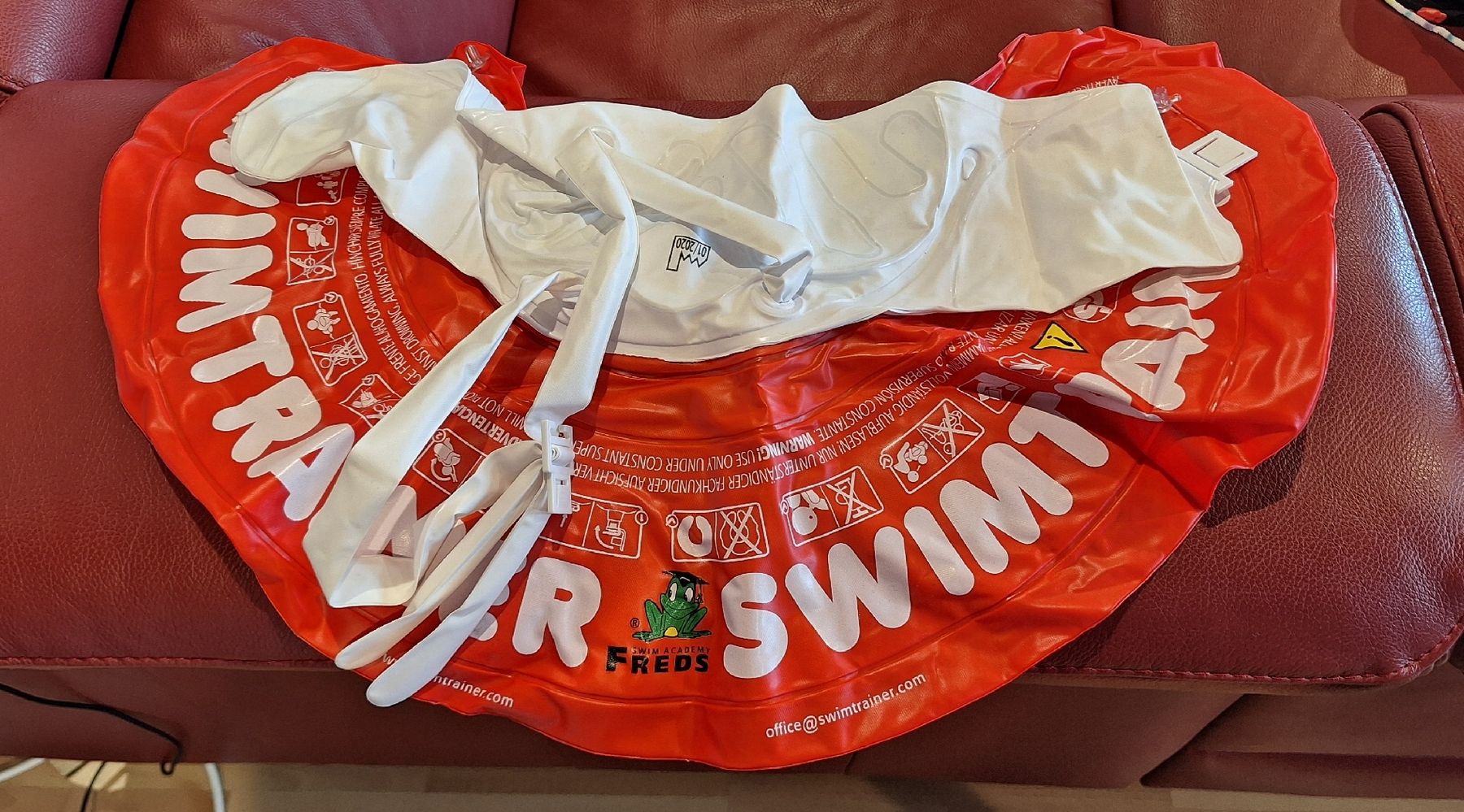 Schwimmringe: Schwimmtrainer Freds Swim Academy Classic, 3-48 Monate – Gebraucht aus Oberägeri von Runningiceman 3