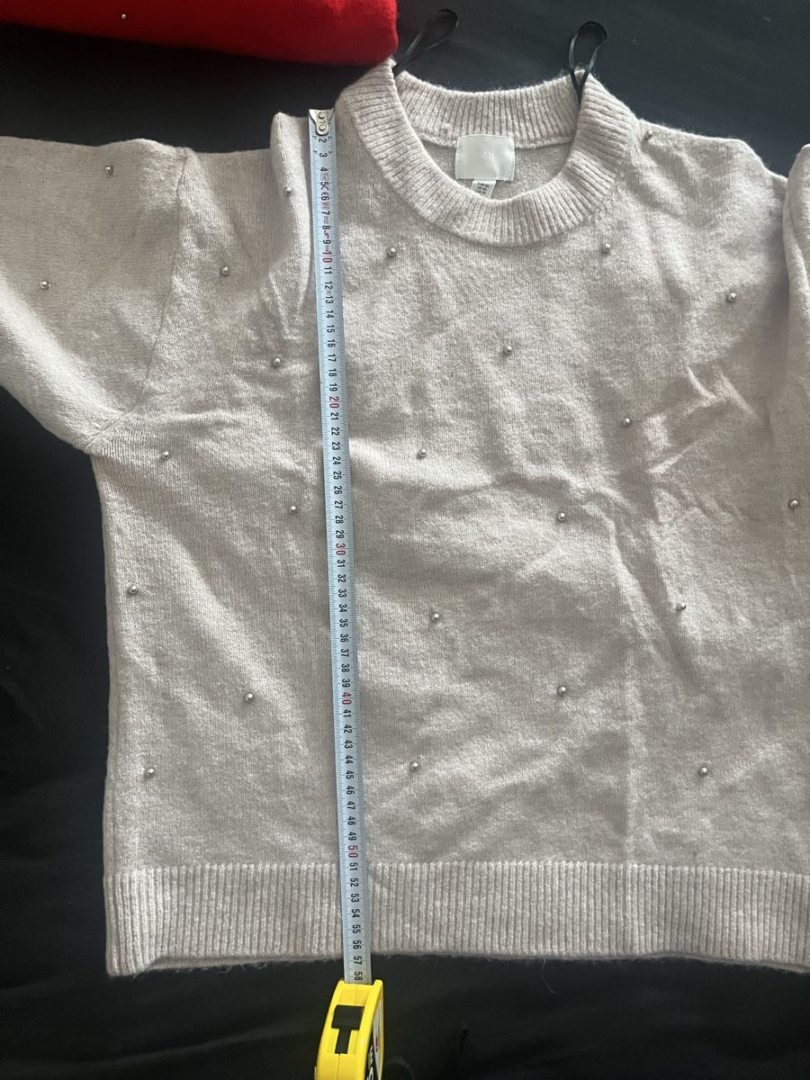 H&M Lotti di vestiti: Zwei Damen Pullover rot und beige – Nuovo (secondo la descrizione) da Olten venduto da sae_82z2 5