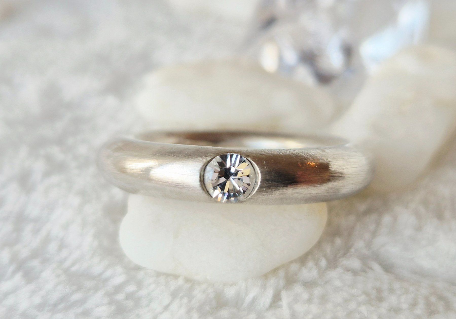Swarovski Anelli: Ring  Silber 925  Swarovski  NEU – Nuovo e nell'imballaggio originale da Dielsdorf venduto da kumsch