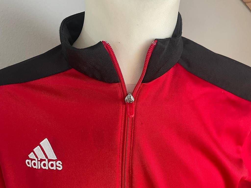 Giacche: ***ADIDAS*** – Usato da Wädenswil venduto da H2H_Secondhandshop 2
