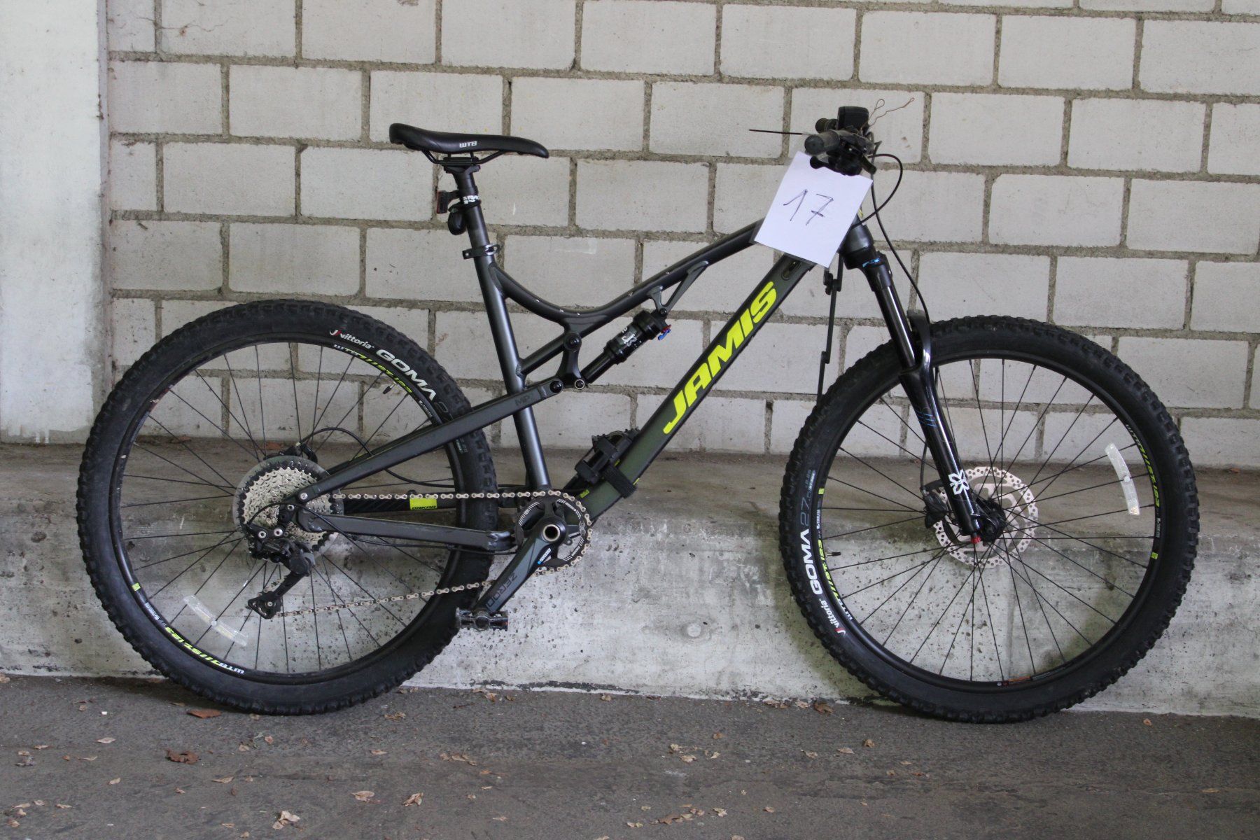 Biciclette: Velo 17 – Difettoso da Winterthur venduto da VeloordnungFundbuero
