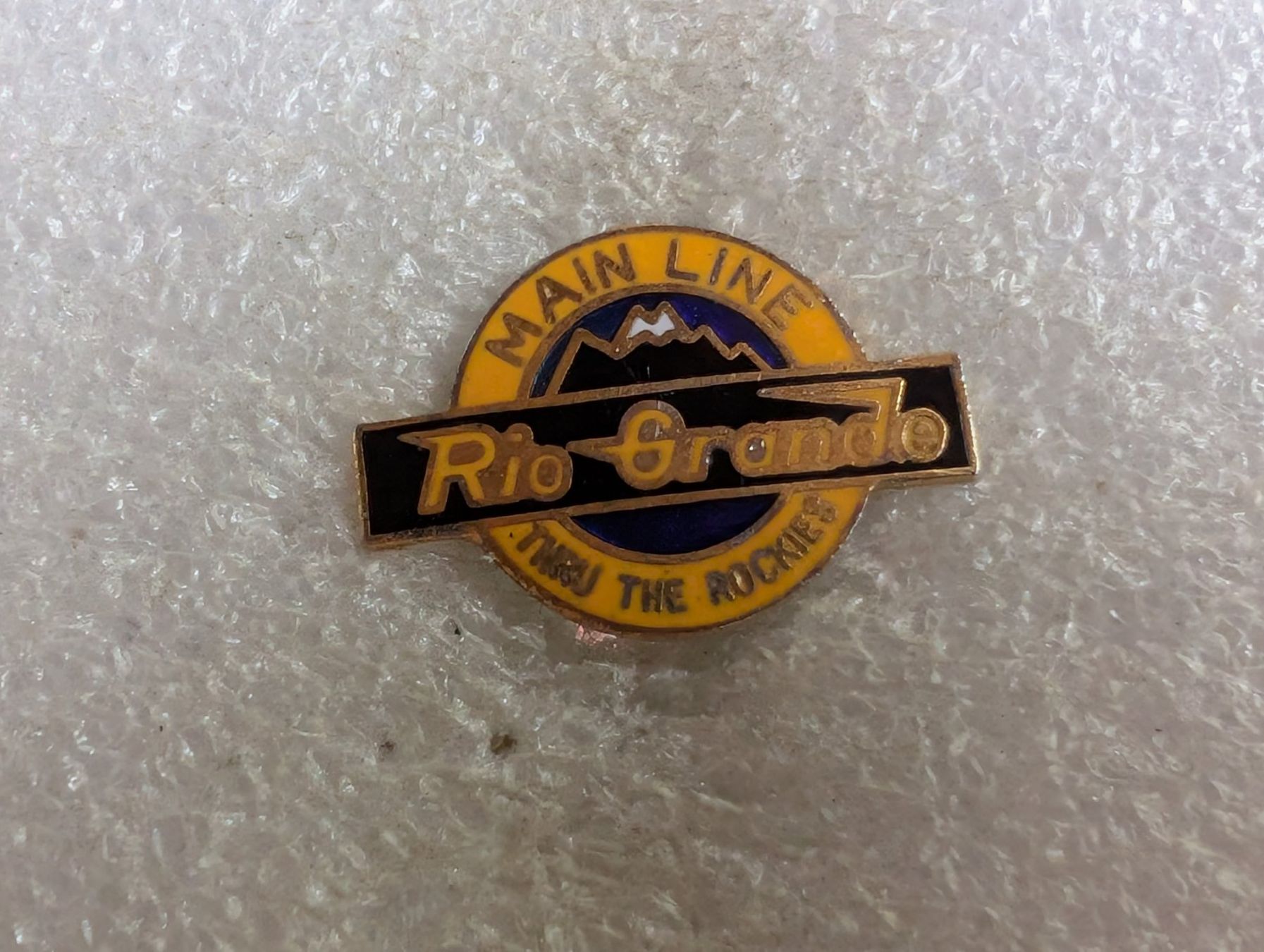 Plaketten & Abzeichen: Ansteckpin 160: Rio Grando – Gebraucht aus Oppligen von Pin-Fall-Shop