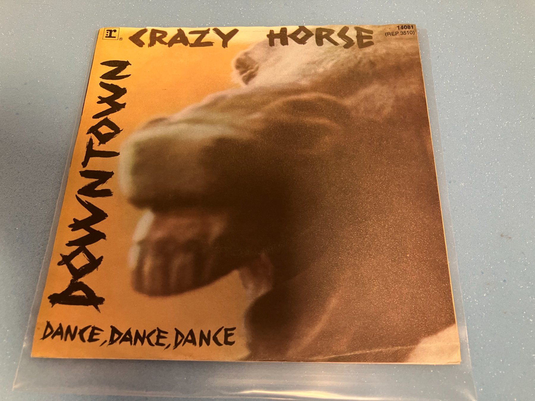 Dischi in vinile: Neil Young – Usato da Aarwangen venduto da Jukebox3 1