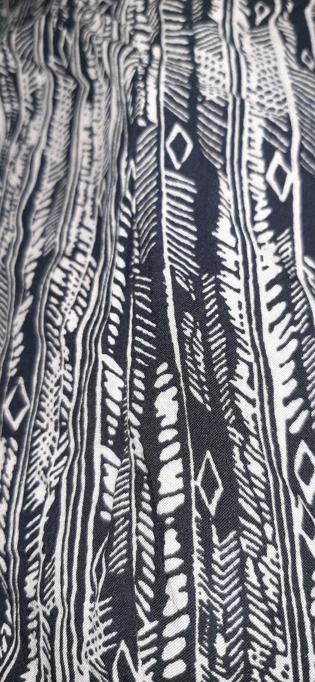 Vestiti: Sommerliches Maxikleid mit Muster, Top Zustand – Usato da Ibach venduto da kleineMythen 1