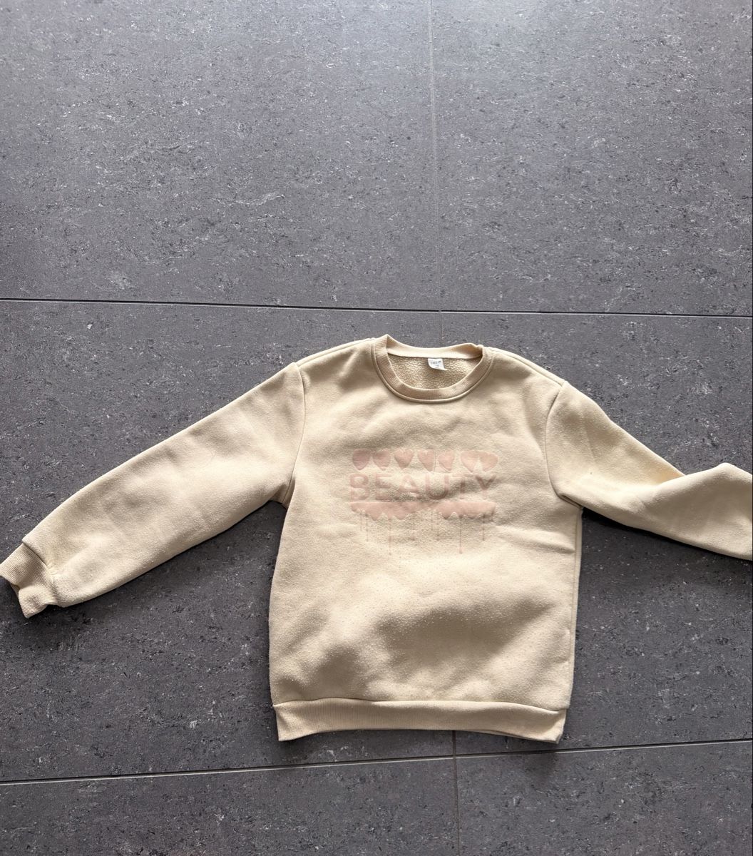 Maglioni & Felpe: Pullover  – Nuovo (secondo la descrizione) da Oftringen venduto da aminanessa 9