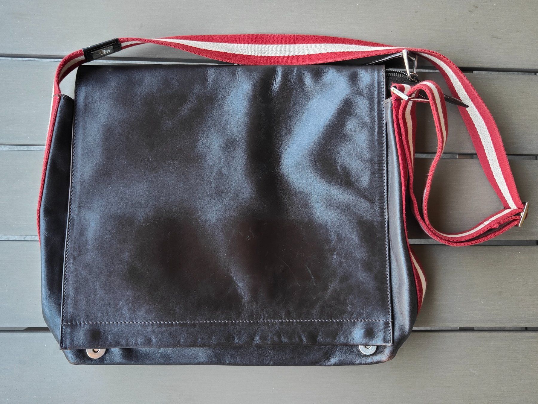 Bally Taschen: BALLY Messenger Bag – Gebraucht aus Lugano von claudio.luga 3