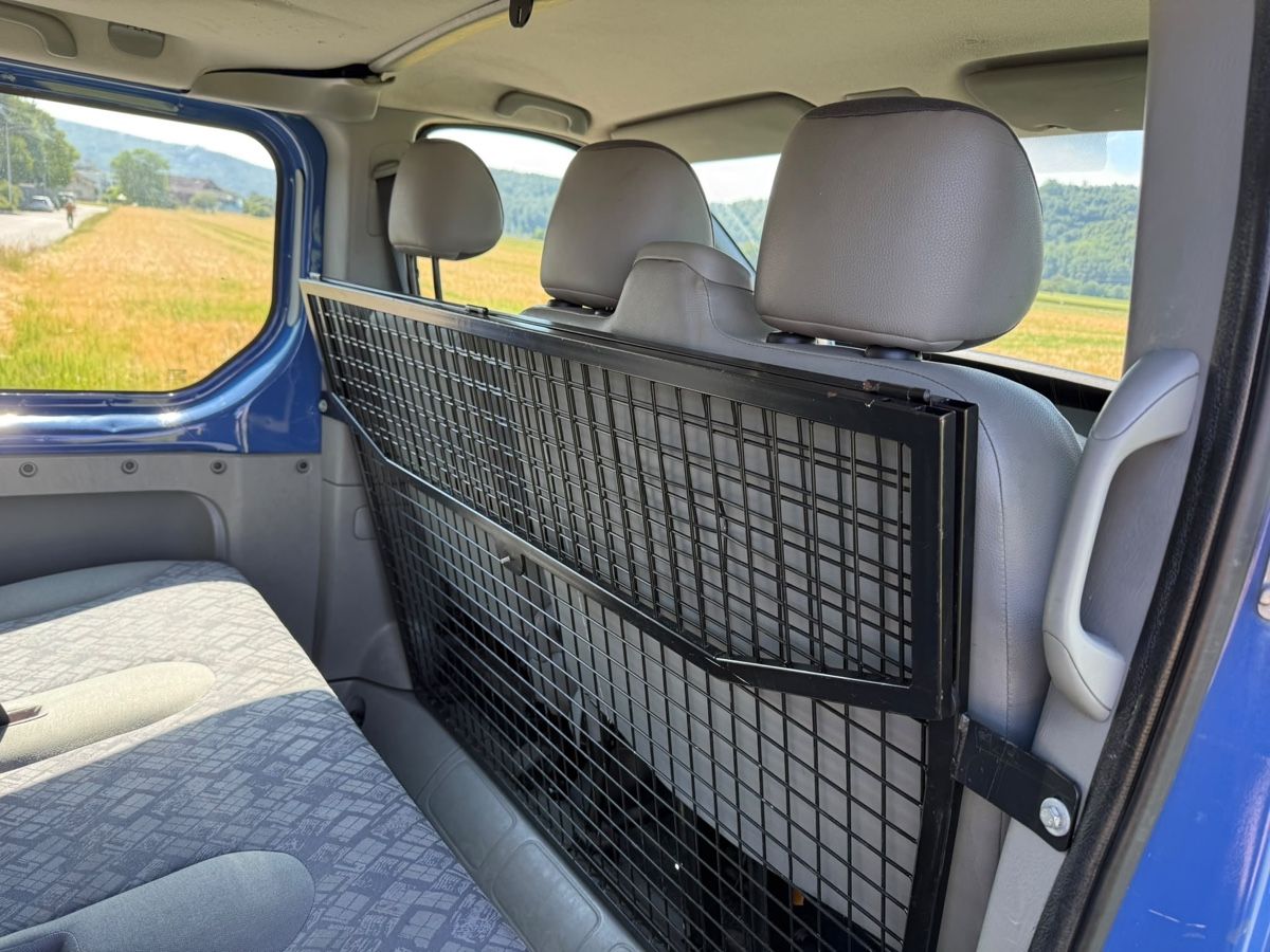 Opel Automobili: Opel Vivaro 9 Plätzer (Automat) – Usato da Zürich venduto da Jes_4 5