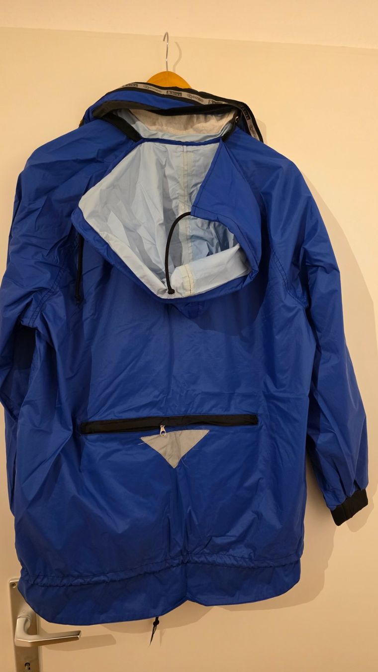 Giacche: Regenjacke Grösse S – Usato da Dübendorf venduto da Jolenia 1