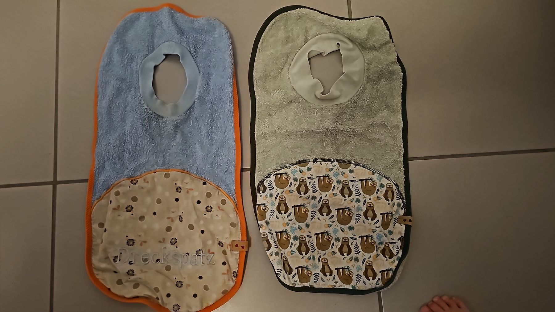 Pasti del neonato: Lätzchen Set – Usato da Winterthur venduto da la_lunae