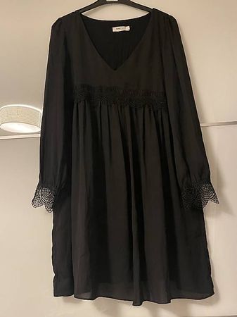 Robes NafNaf T.42