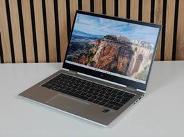 HP EliteBook x360 830 G8 (i7-1165G7 + 16GB RAM + 512GB SSD)