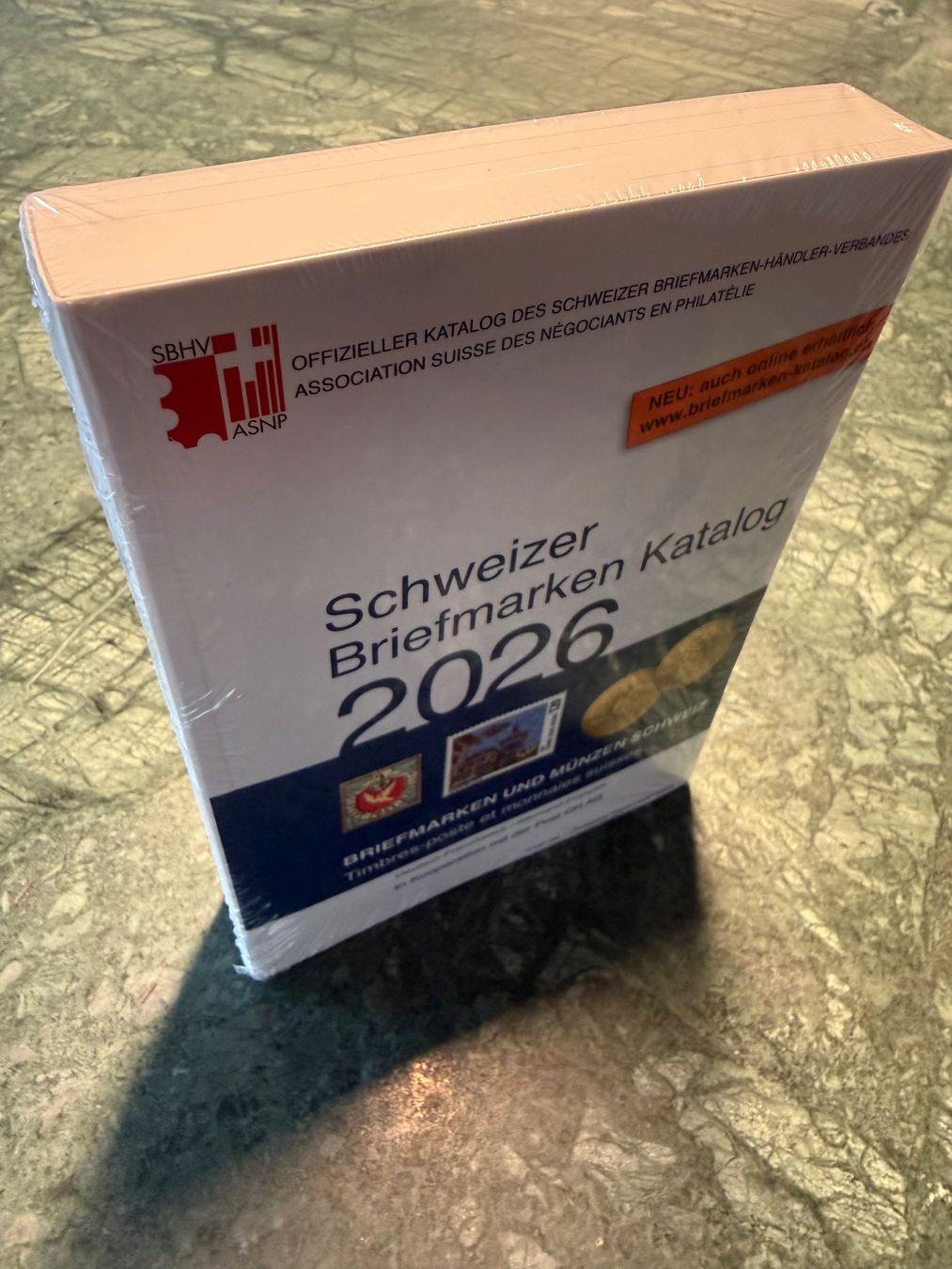 Livres: Schweizerischer Briefmarken Katalog 2026 – D'occasion à Zürich par Velomauro1971 2