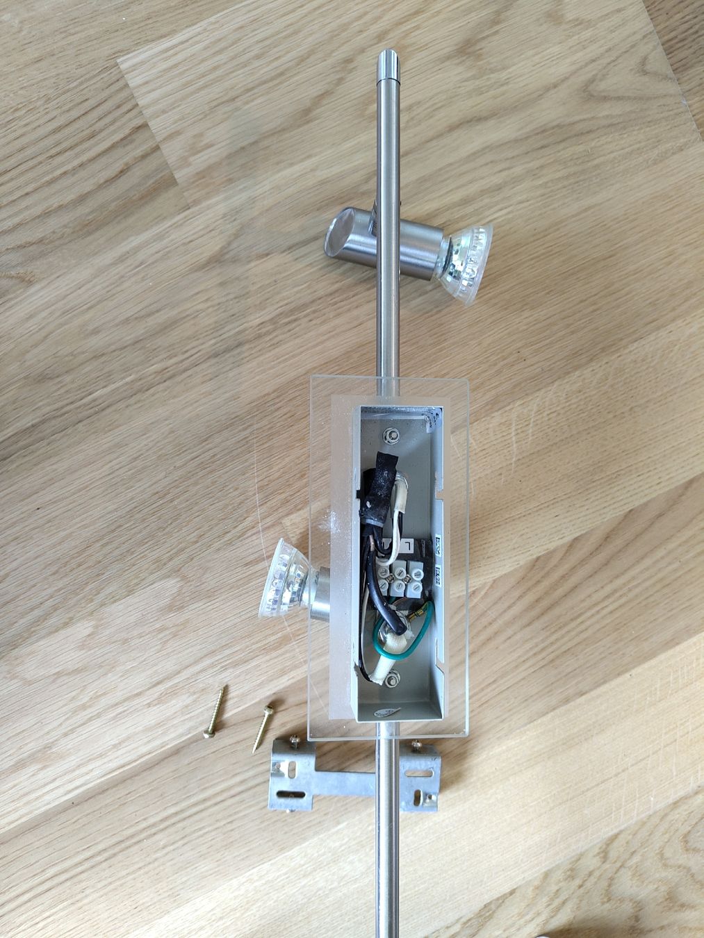 Lampadari & plafoniere: Deckenlampe mit 4 Strahlern, Chrom-Optik – Usato da Liebefeld venduto da sam_7vm2 2