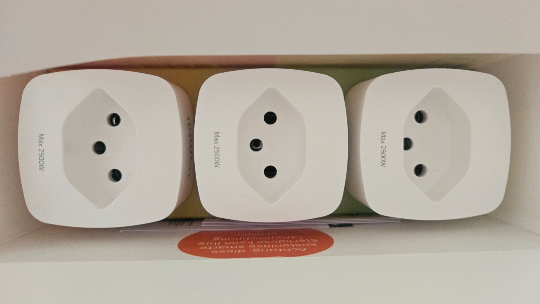 Schalter: Hombli Smart Socket CH 2+1 Set neu – Gebraucht aus Zug von Kira_6300
