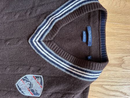McNeal Pullover