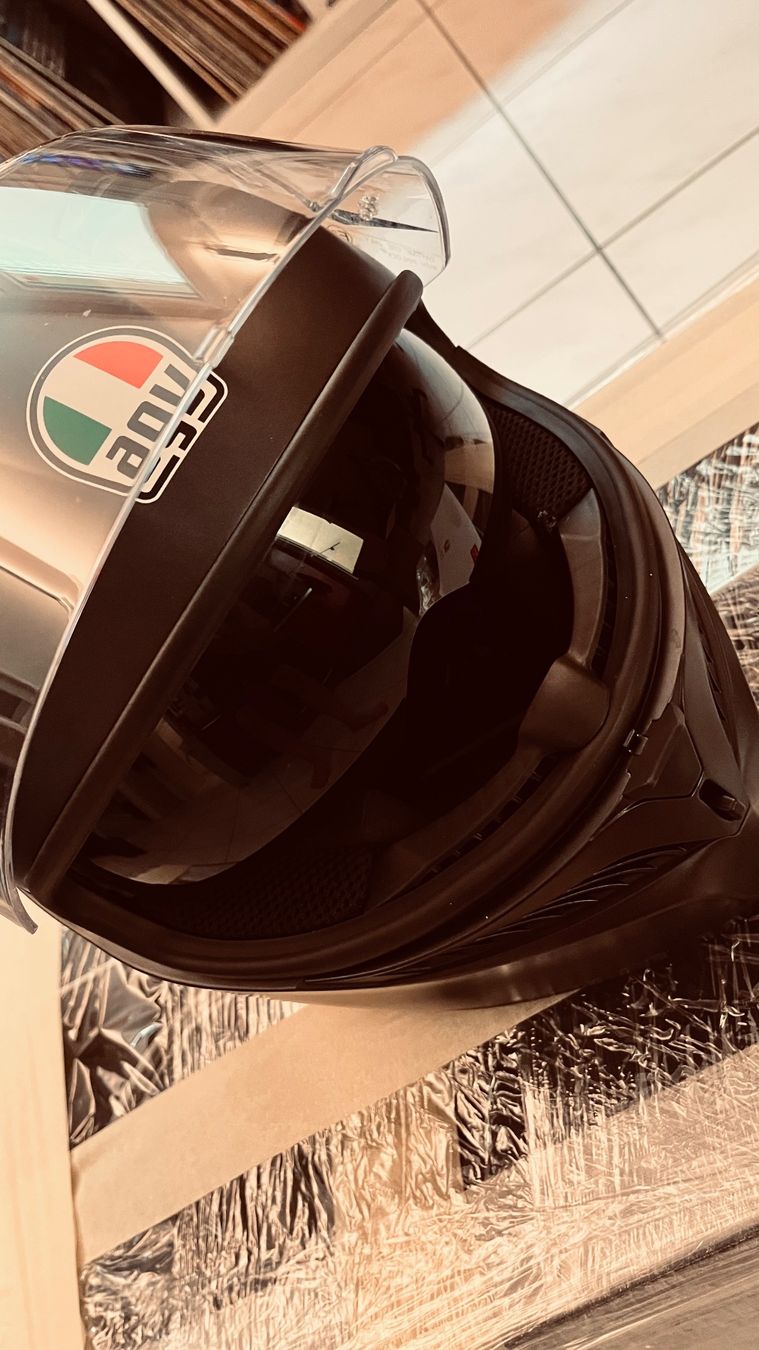AGV Caschi & visiere: Casque intégral AGV K-3 NOIR MAT L – Nuovo e nell'imballaggio originale da Le Grand-Saconnex venduto da discofevergeneva 1