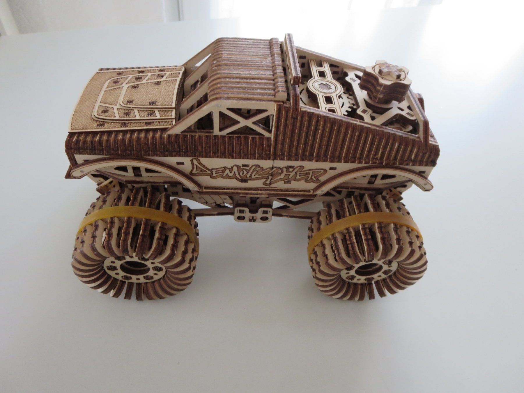 Ugears Modellbausätze & Standmodelle: Magic-Holz – Gebraucht aus Biberist von honda7
