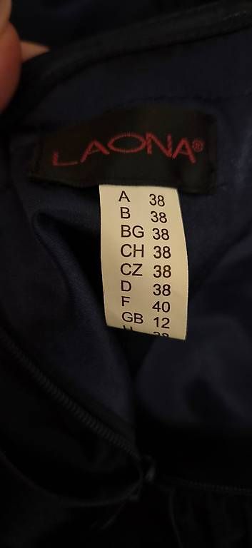 Vestiti: Robe soirée Neuve loana – Nuovo e nell'imballaggio originale da Bouveret venduto da lagartha 2