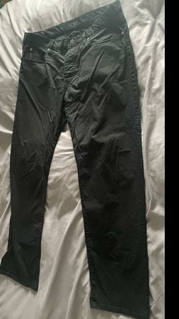Armani Hose