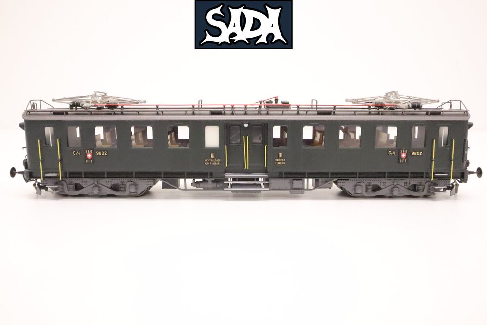 Roco H0 - 43920 - De 4/4 Baggage Railcar twin set and 2