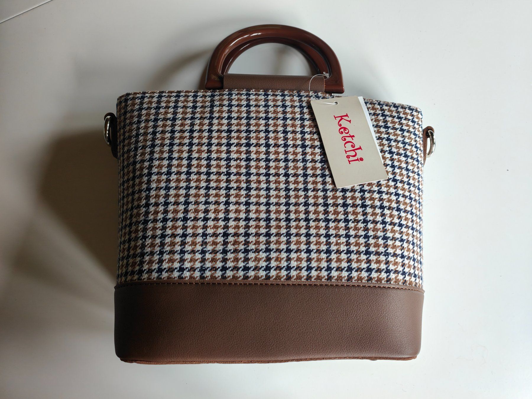 Borse da donna: Sac à main Ketchi – Nuovo (secondo la descrizione) da Penthalaz venduto da Cortis