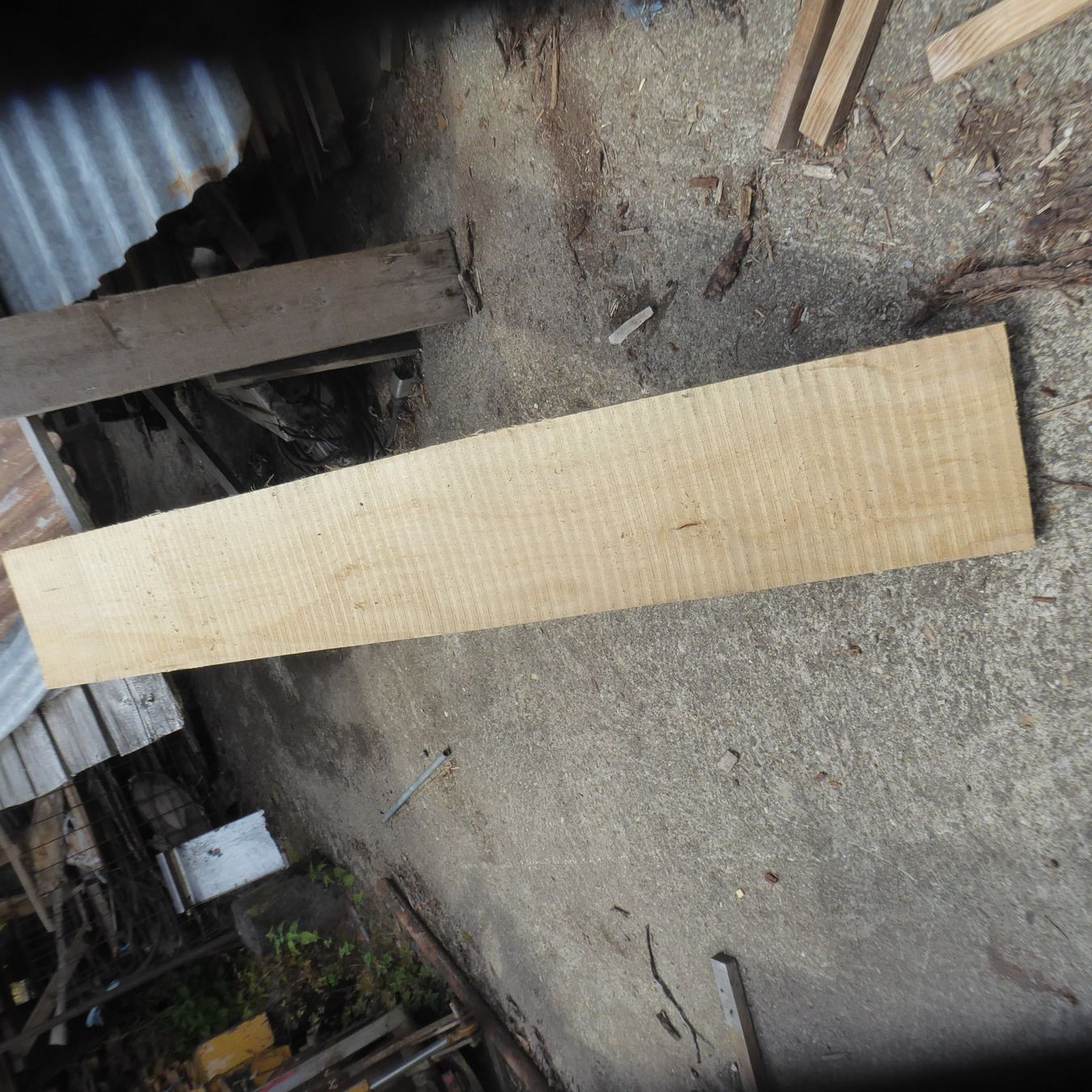 Holzartikel: Lindenbrett 32 mm – Neu (gemäss Beschreibung) aus Sumiswald von Hennri1