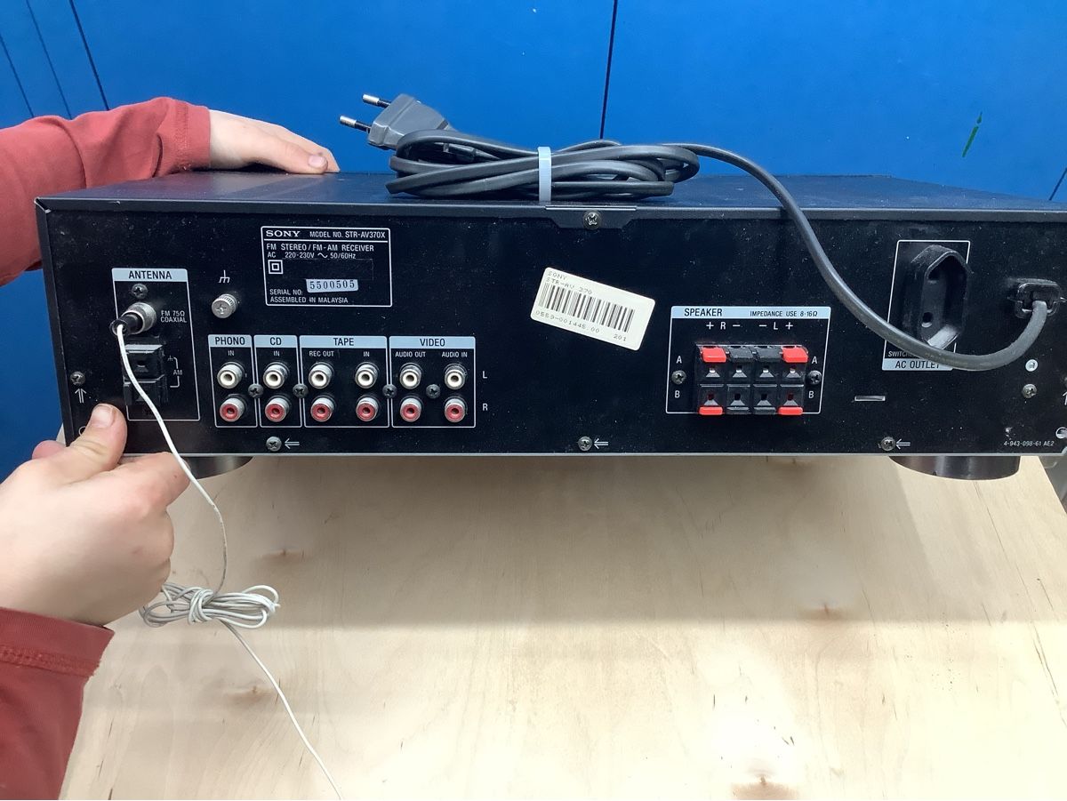 Sony Receiver: Sony STR-AV370 – Gebraucht aus mastrils von  3