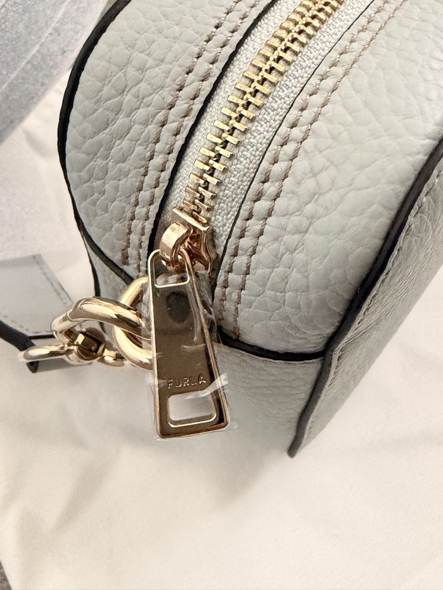 Furla Borse da donna: Furla primula crossbody grau – Nuovo e nell'imballaggio originale da Schafisheim venduto da Weicla 2