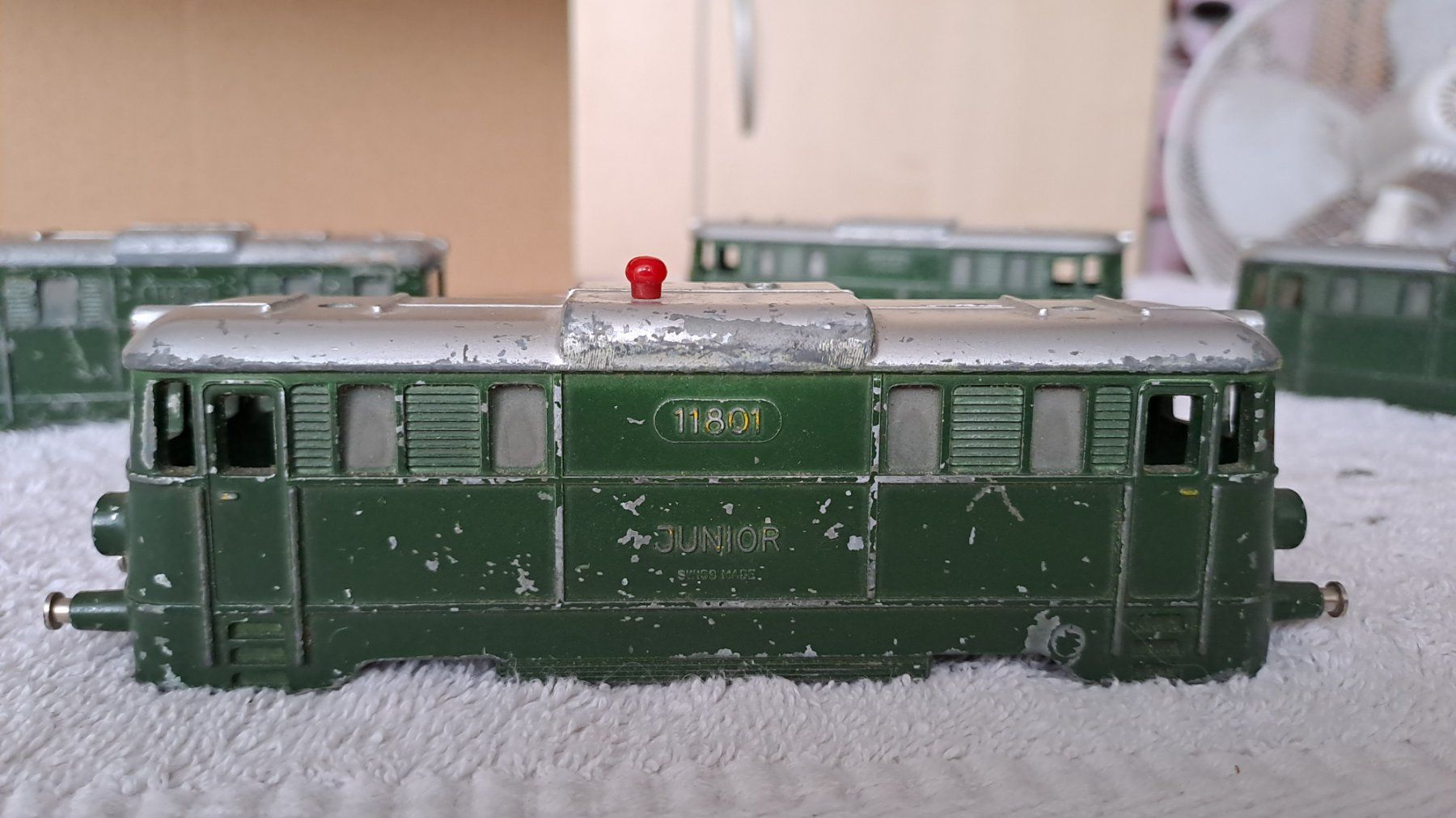 Modellini di ferrovie: Junior 4 leere Gussgehäuse / 9 – Usato da Winterthur venduto da Riebeli333 3