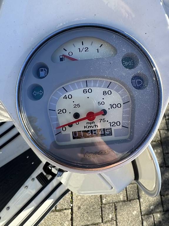 Scooter: Vespa PX 125 – Usato da Bischofszell venduto da lobotto 3