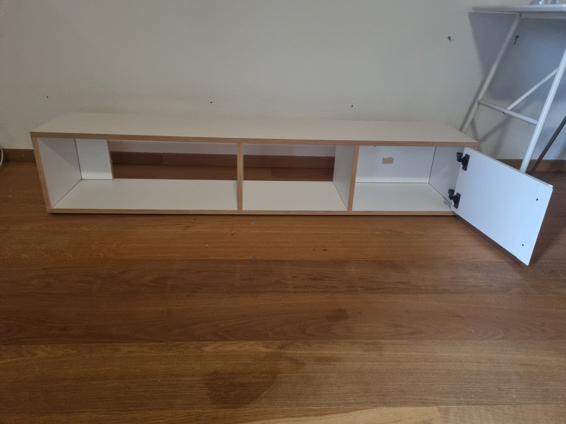 Tylko TV Möbel: Fernsehunterschrank – Gebraucht aus Kreuzlingen von osw_w7xl 1