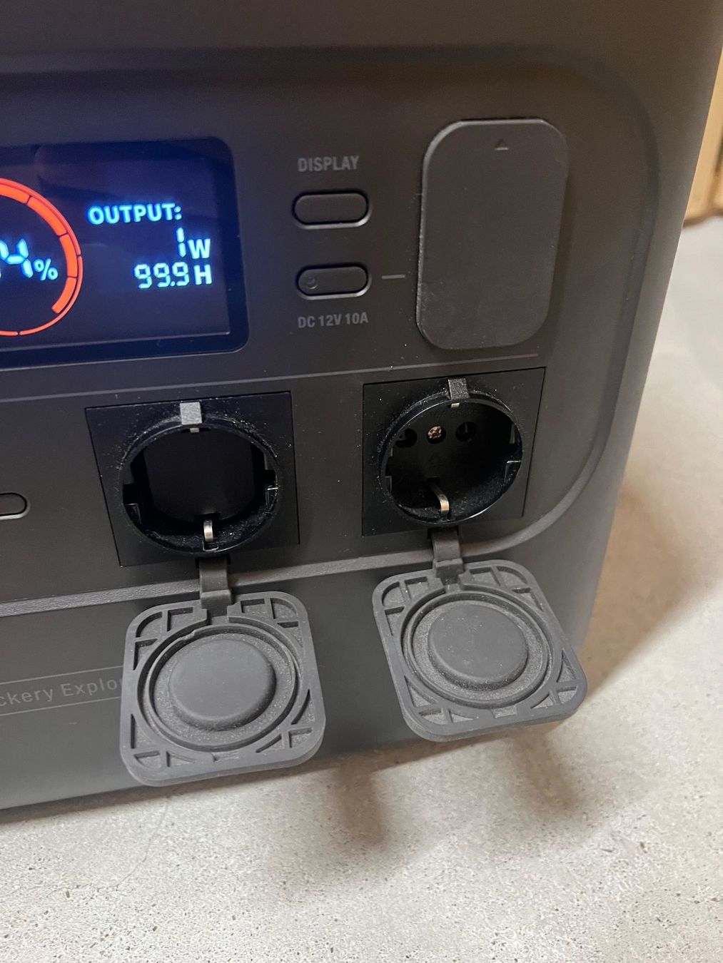 Jackery Accus: Jackery Explorer 2000 Pro Powerstation – D'occasion à Gossau ZH par Kadi95 1
