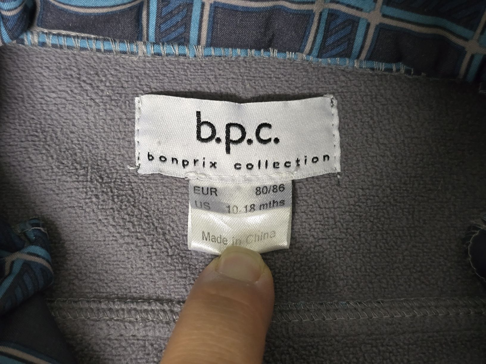 Giacche & Cappotti: Schöne bpc Softshelljacke Blau kariert Gr 80/86 – Usato da Teufenthal AG venduto da thuzsu 1