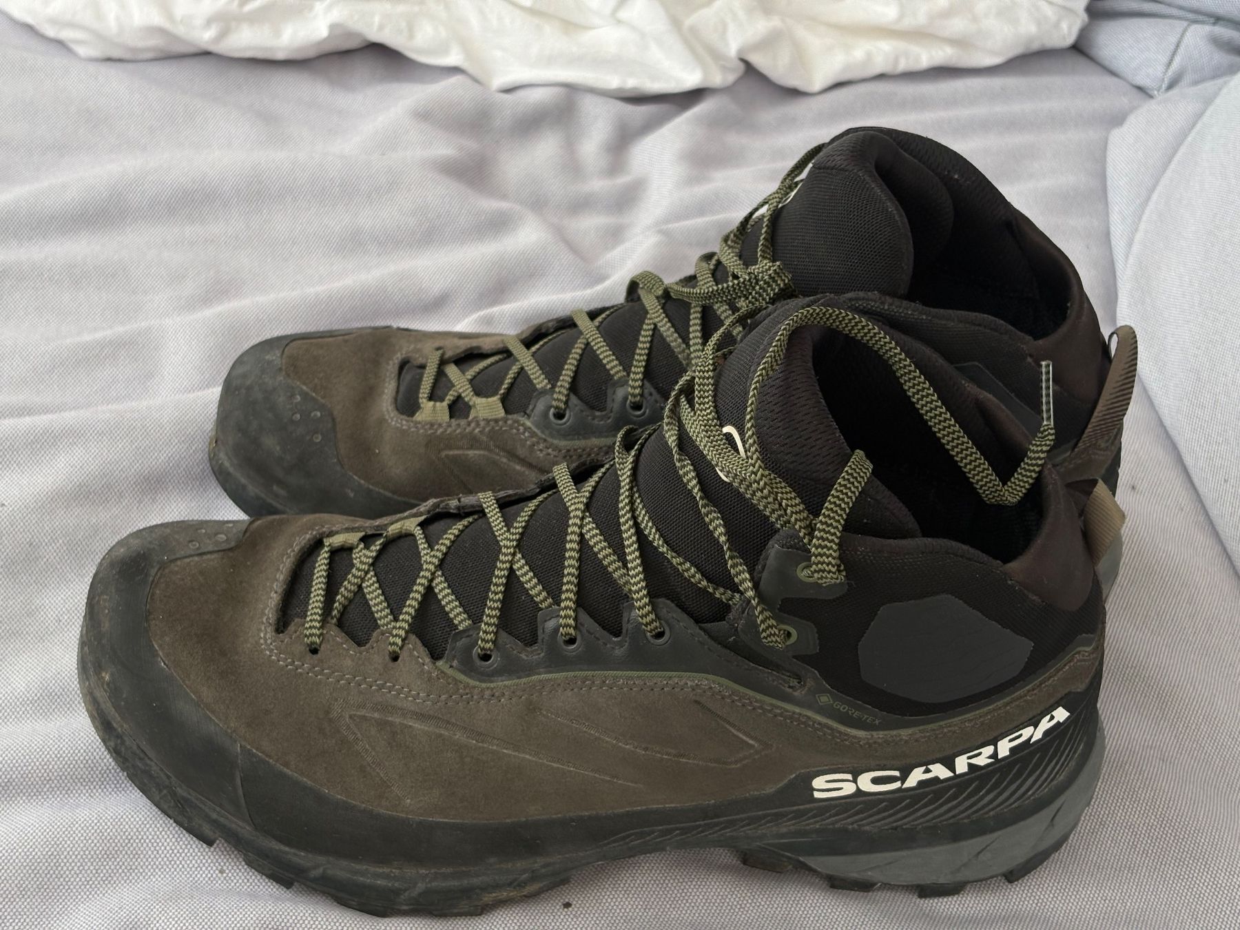 Scarpa Herrenschuhe: Scarpa Rapid XT Mid GTX Gore-Tex Trekkingschuhe Gr. 46 – Gebraucht aus Zürich von Andilost01