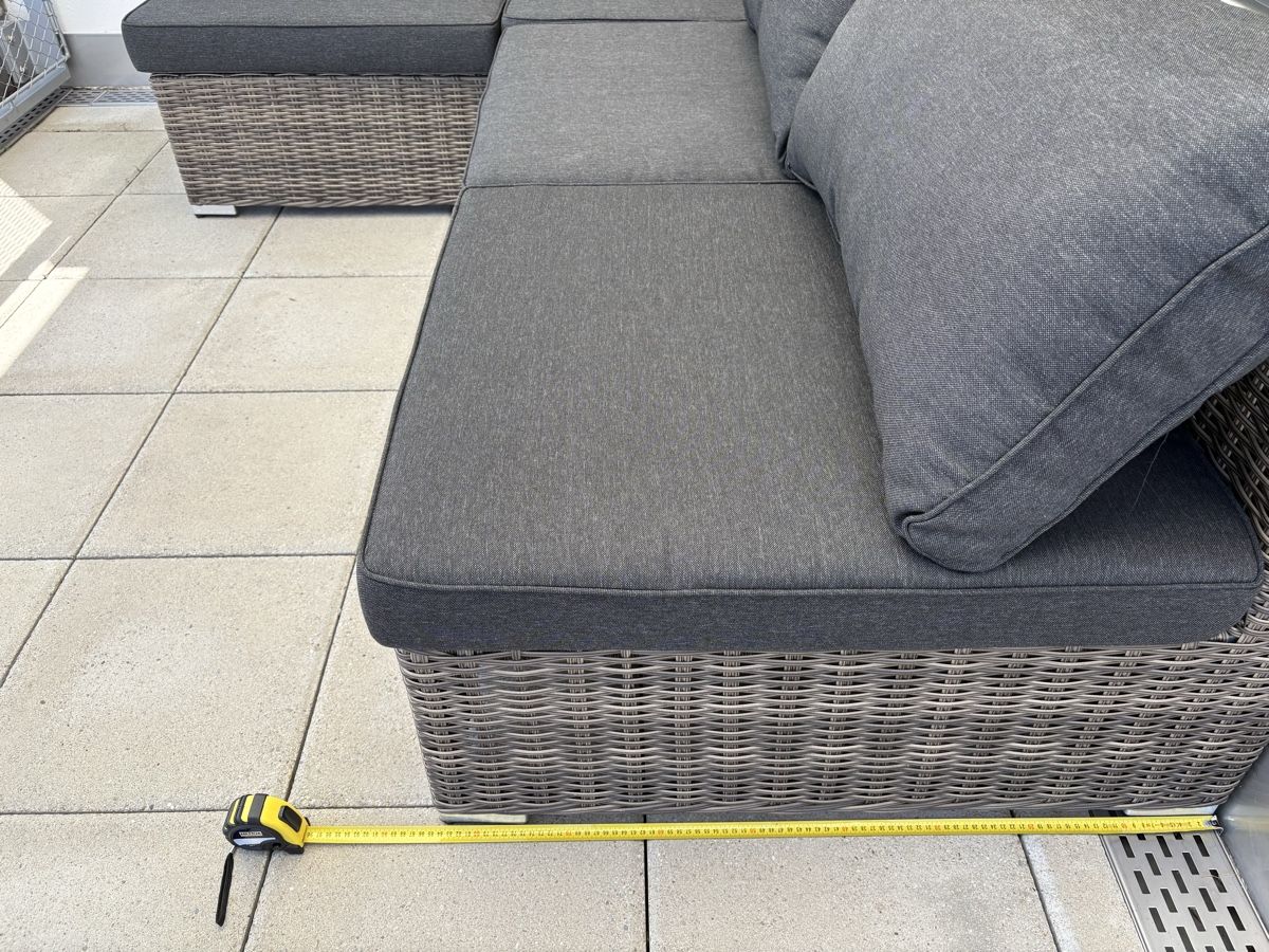 Sofas: Ecksofa Rattan Anthrazit sehr wenig gebraucht – Neu (gemäss Beschreibung) aus Zürich von oli_l5d8 2