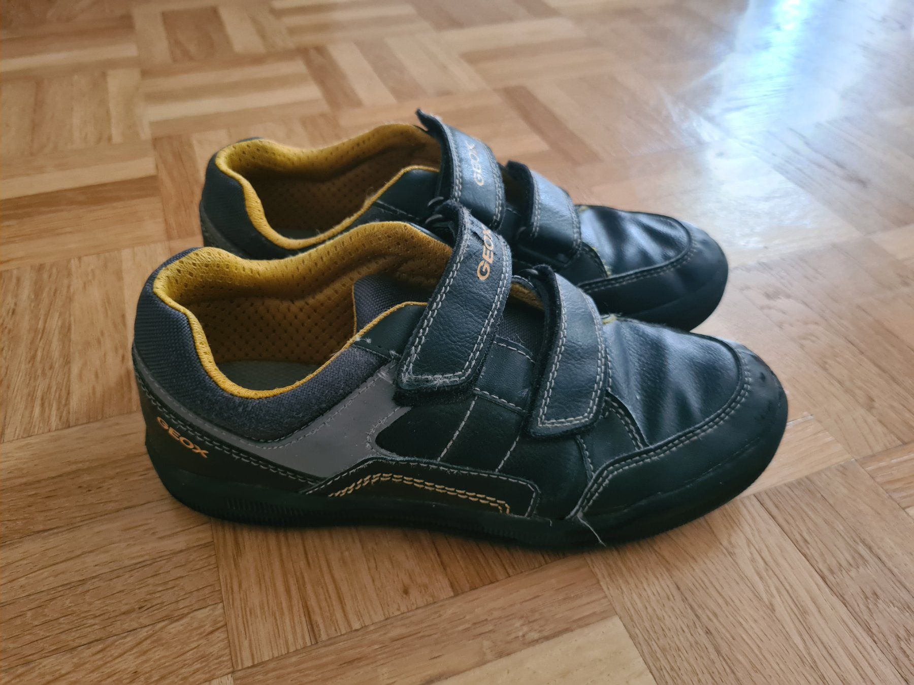 Geox Scarpe per ragazzi: Geox Schuhe Gr. 34 – Usato da Rudolfstetten venduto da anjam81