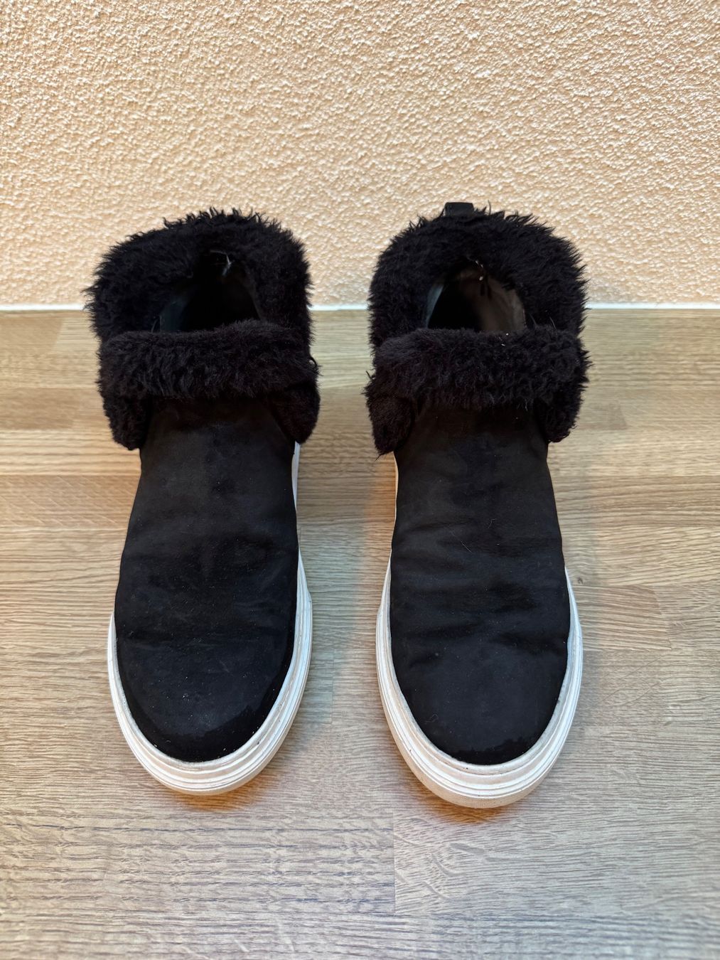 Scarpe da donna: Hogan - Chaussures jourrées – Usato da Zürich venduto da lcg_898x