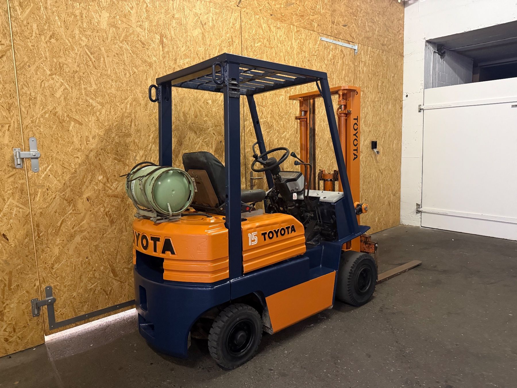 Ab.1Fr Toyota Stapler in gutem Zustand! Ab.1.Fr (Gebraucht) in ...