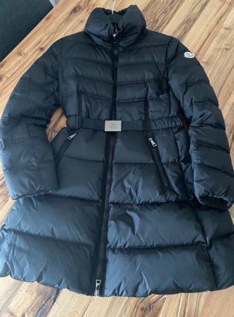 Moncler Daunenmantel