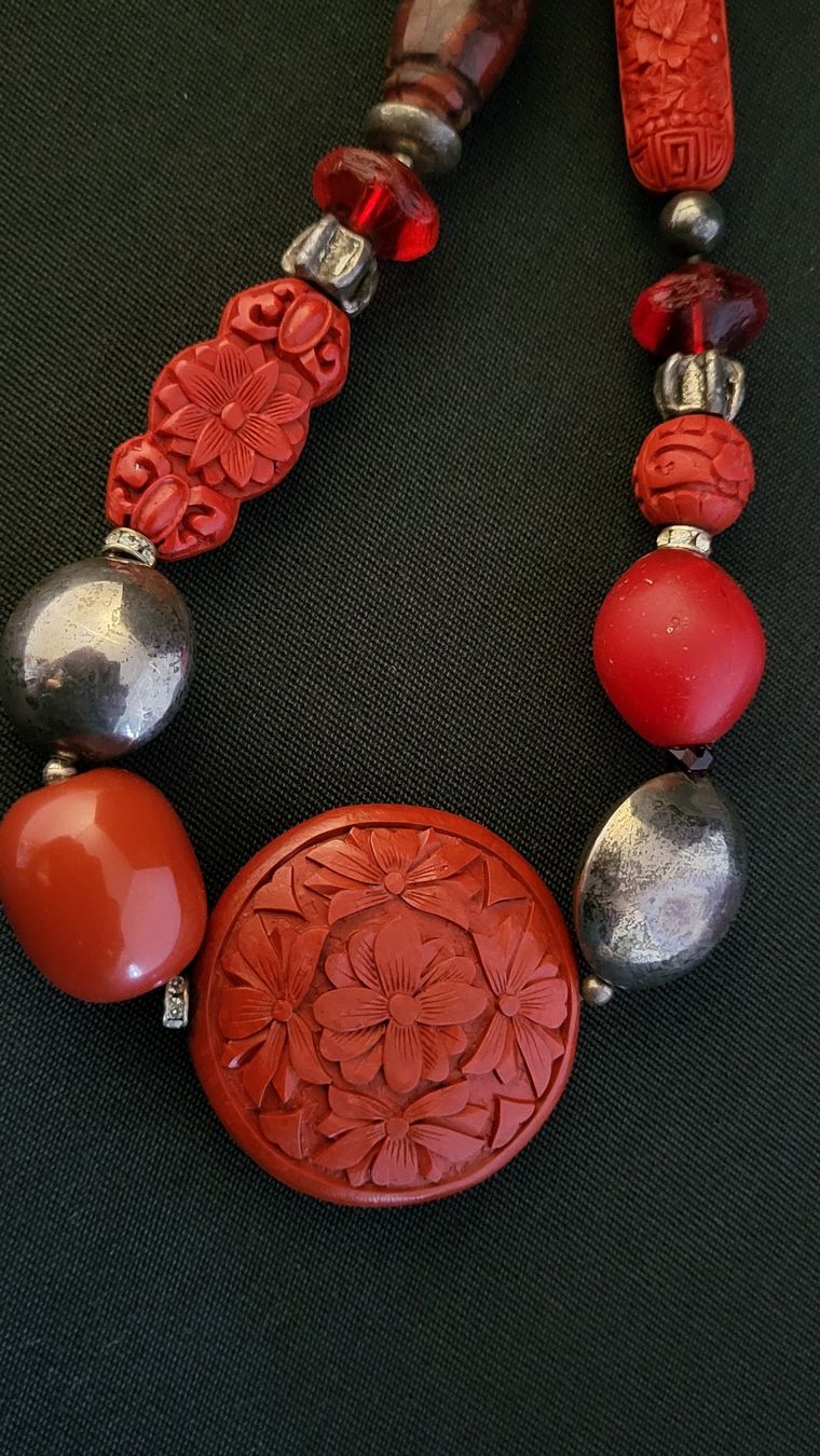 Catenine: Kette ROTLACK und Edelsteine – Usato da Basel venduto da spinne02 3
