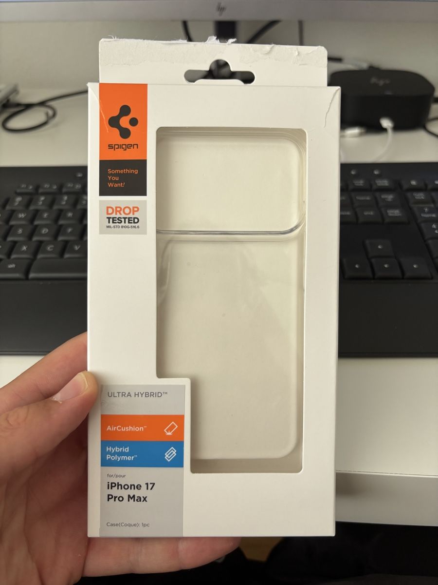 Spigen Coques & Protection écran: Spigen Transparente iPhone 17 pro max Case Hülle – Neuf avec emballage d'origine à Gisikon par nusti1