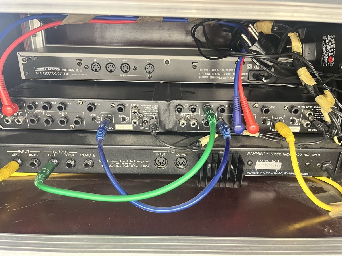 Yamaha Console di mixaggio: Rack audio complet avec 4 appareils  🎸 – Usato da Crissier venduto da Texavery01 5