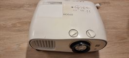Epson Beamer + Leinwand, Top zustand