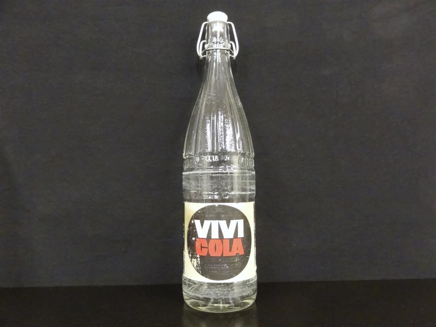Bicchieri, Caraffe & Bottiglie: alte Flasche VIVI COLA 1968 VETROPACK – Usato da Kerzers venduto da Flaschenposten